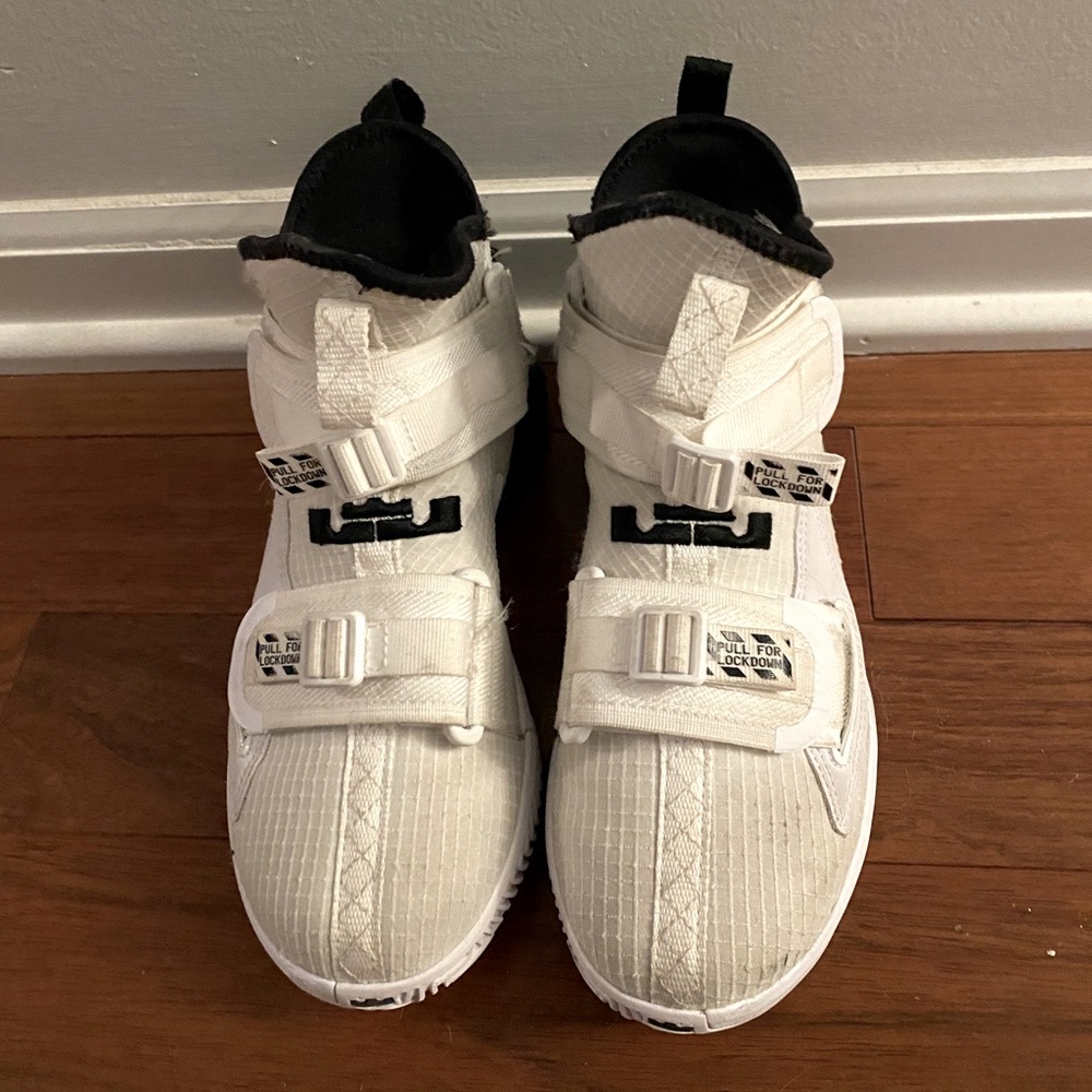 Lebron soldiers 13